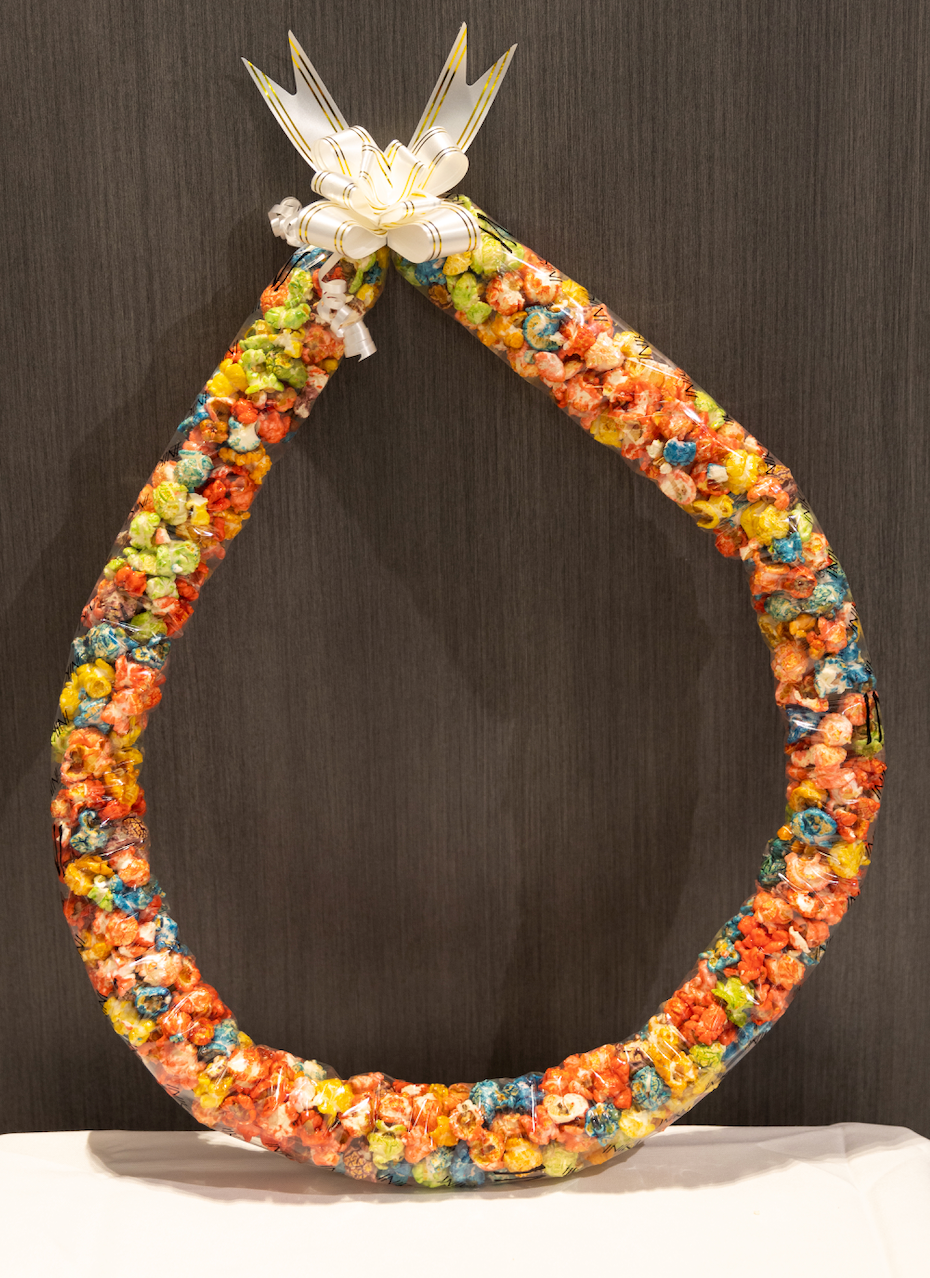 Rainbow Popcorn Lei - 1 Count